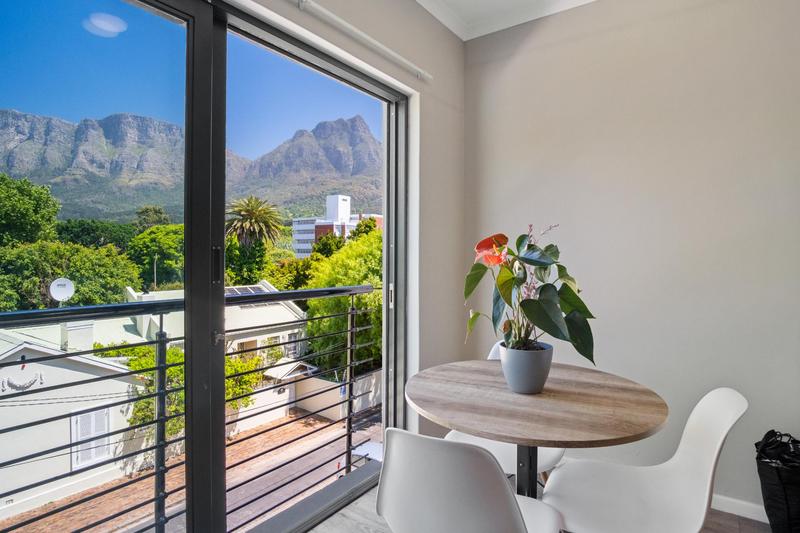 2 Bedroom Property for Sale in Rondebosch Western Cape
